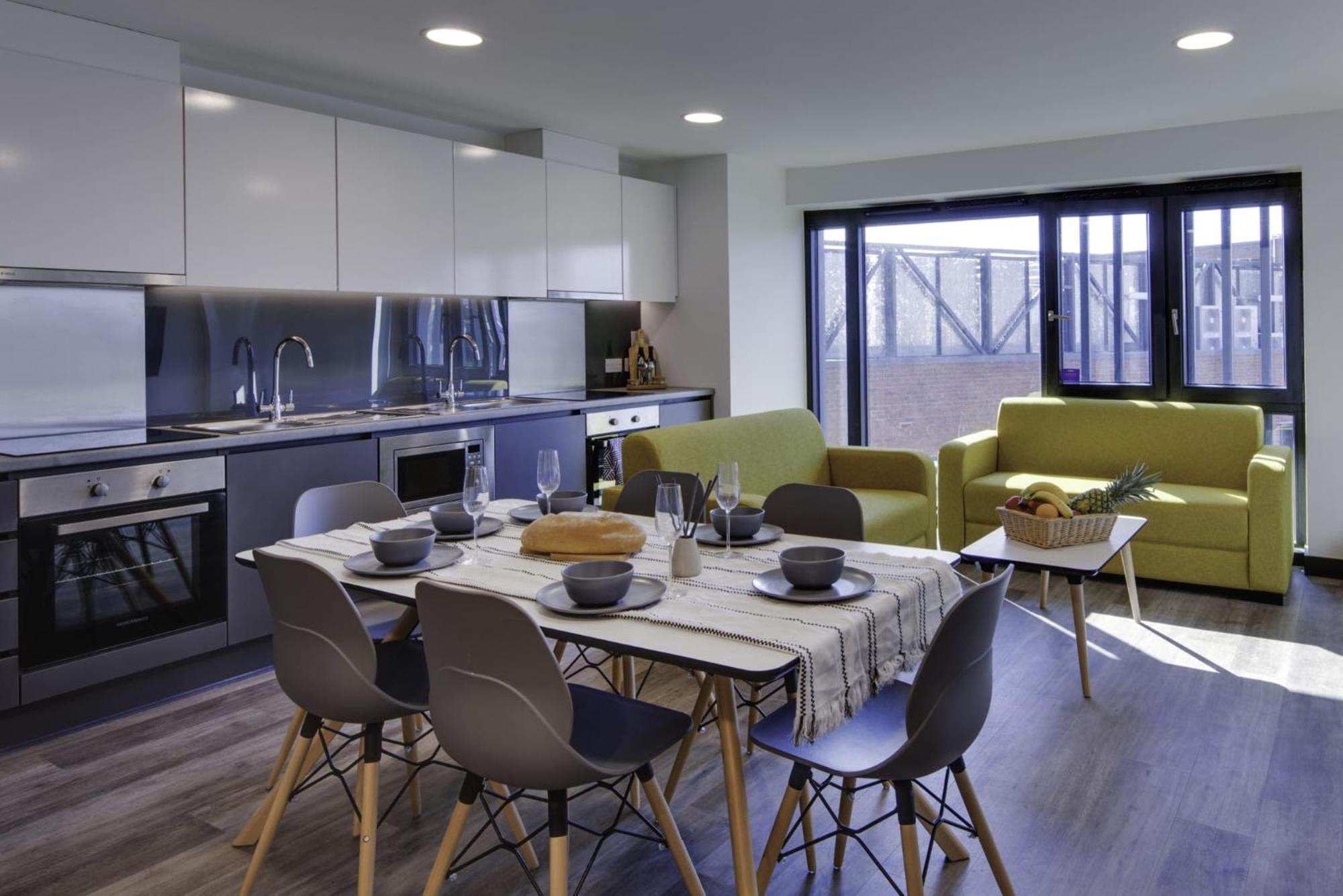 Apartment Aspen House In *